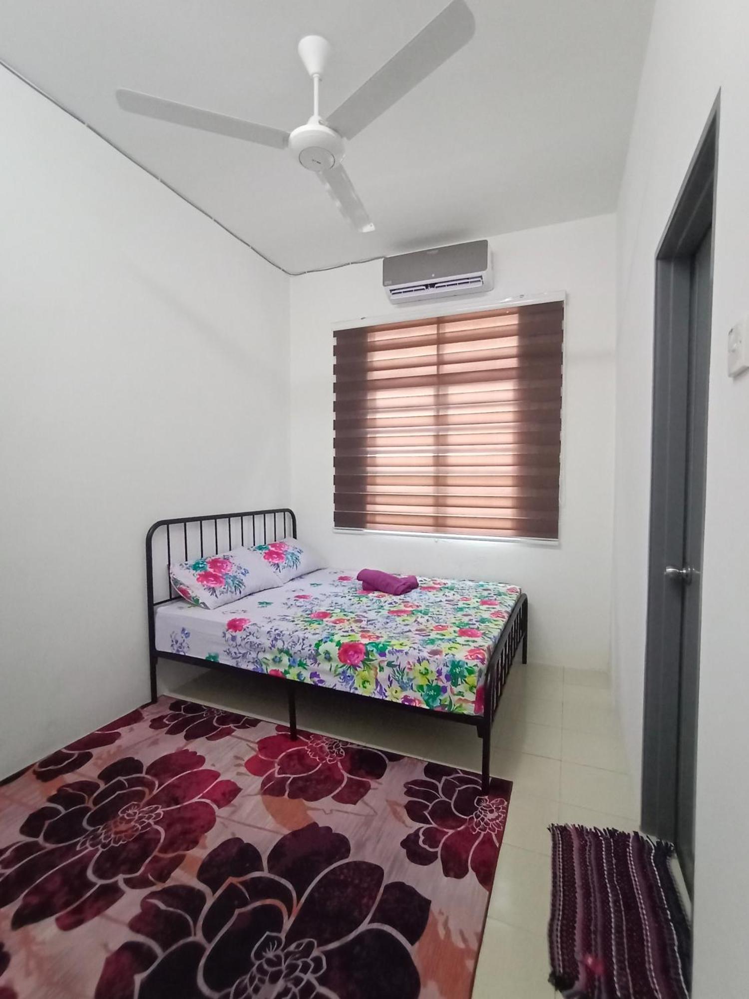 Amaris Homestay Melayu Only Sungai Petani Exterior photo